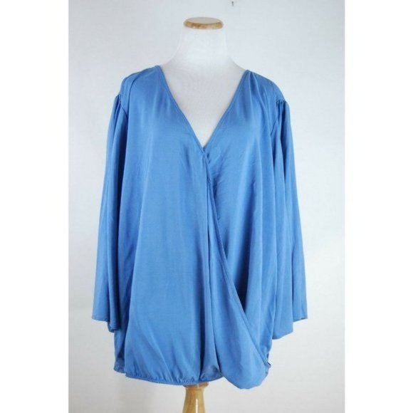 Faded Glory Surplice Top - Size 4X (26W - 28W) - Picture 2 of 9